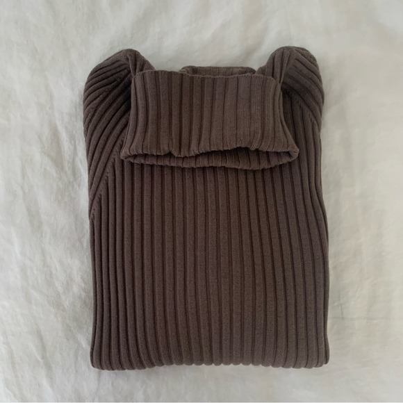 Wolford Merino Wool Turtleneck Ribbed Sweater - Picture 5 of 13